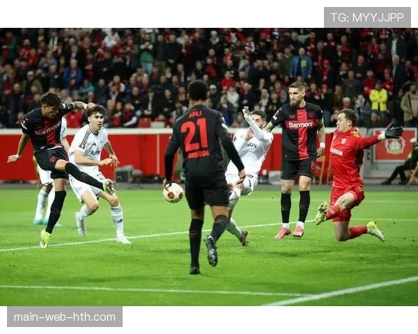 勒沃库森客场表现不稳 欧战资格面临挑战